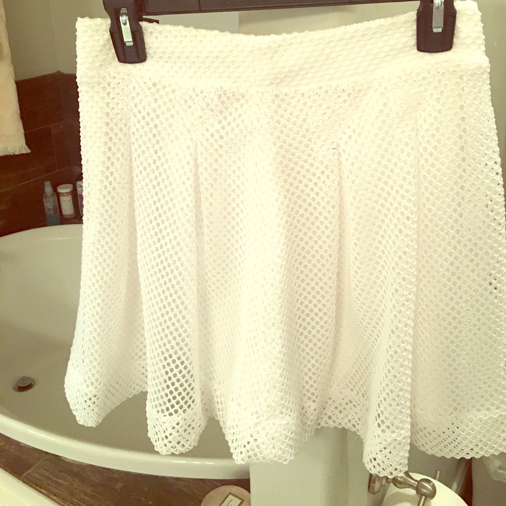 Banana republic mesh skirt